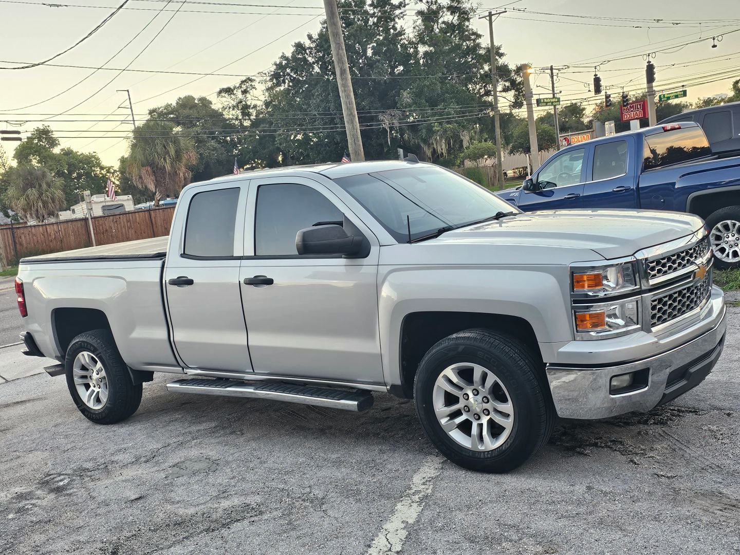 chevrolet silverado 1500 2014 1GCRCREH0EZ170881 image chevrolet silverado 1500 2014 1GCRCREH0EZ170881 image
